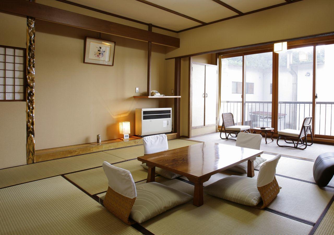 Hishino Onsen Tokiwakan Komoro Exterior photo