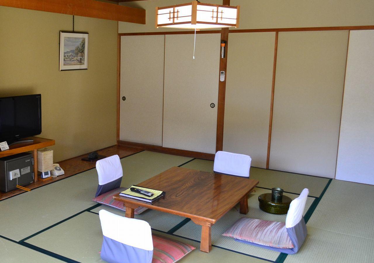 Hishino Onsen Tokiwakan Komoro Exterior photo